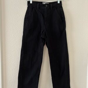 Everlane Women’s Classic Black Straight Leg Pants